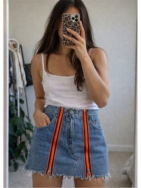 Lf Furst of a Kind Levi’s Upcycled Neon Zipper Mini Denim Skirt Size 29
